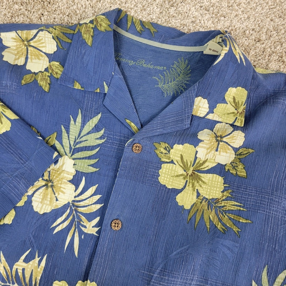 Tommy Bahama Mens Small Blue AOP‎ Floral Hawaiian Short Sleeve 100% Silk